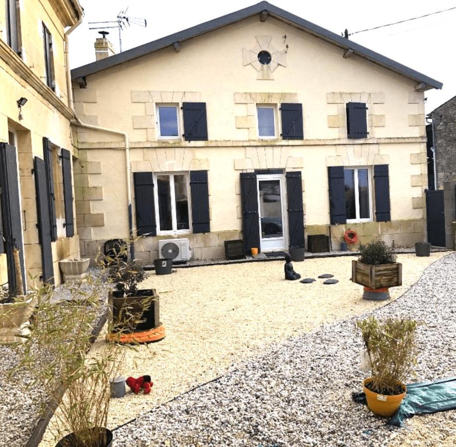 Gite Zen Pres Thermes De Jonzac Bois Exterior photo